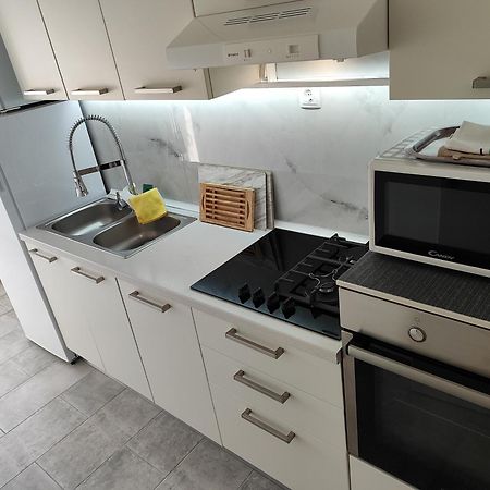 Apartment Zara With Garage 外观 照片