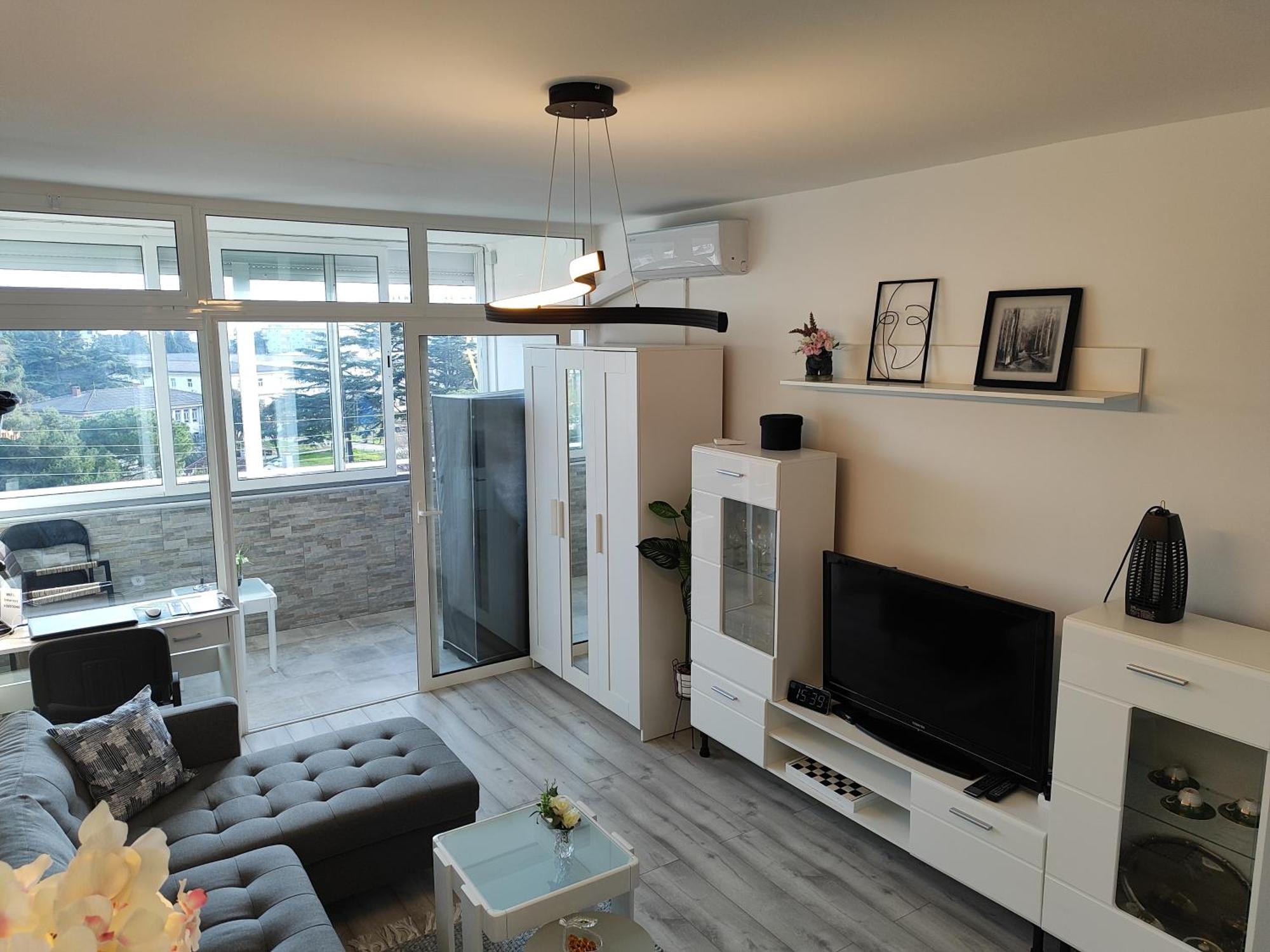 Apartment Zara With Garage 外观 照片