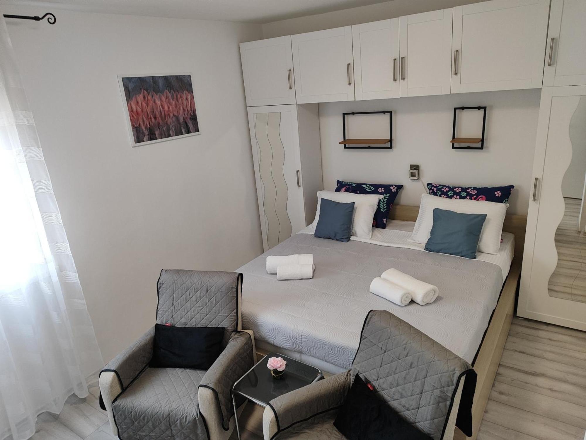 Apartment Zara With Garage 外观 照片