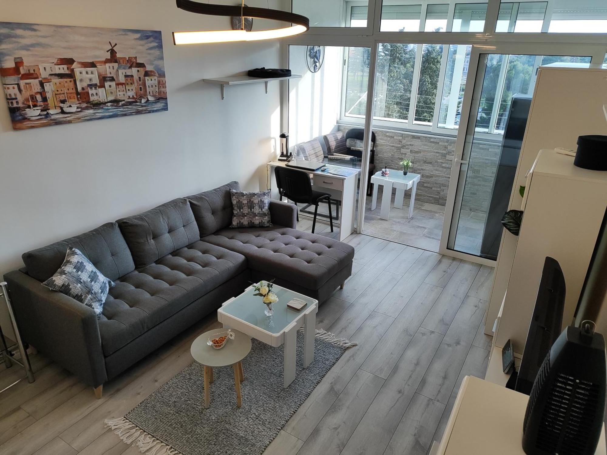 Apartment Zara With Garage 外观 照片