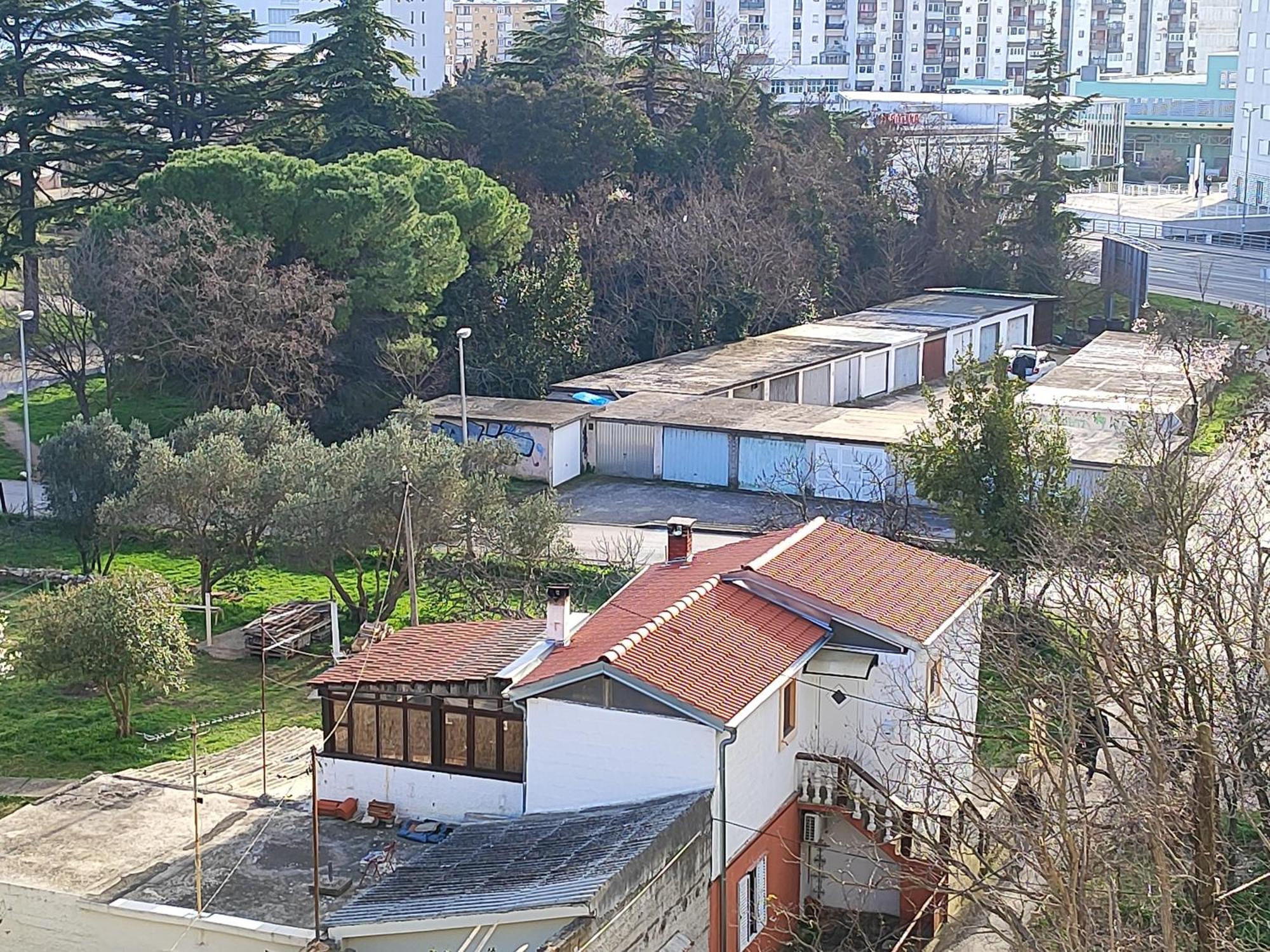 Apartment Zara With Garage 外观 照片